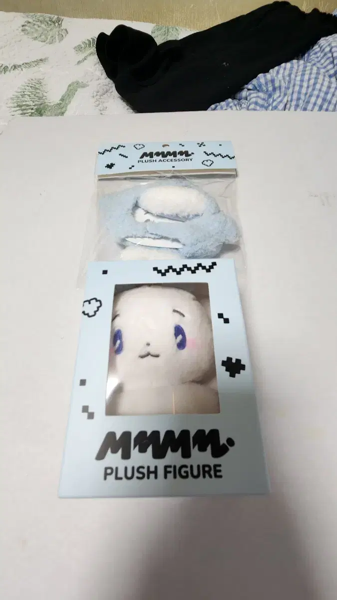 PLAVE | 플레이브 Pllave Mediheal pop up mirror keyring Mya